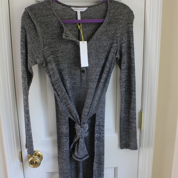 BCBGeneration Sweaters - NWT BCBGeneration Tunic Sweater Top